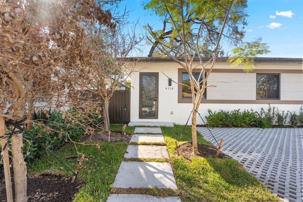4518 NW 4 ST, Miami FL 33126