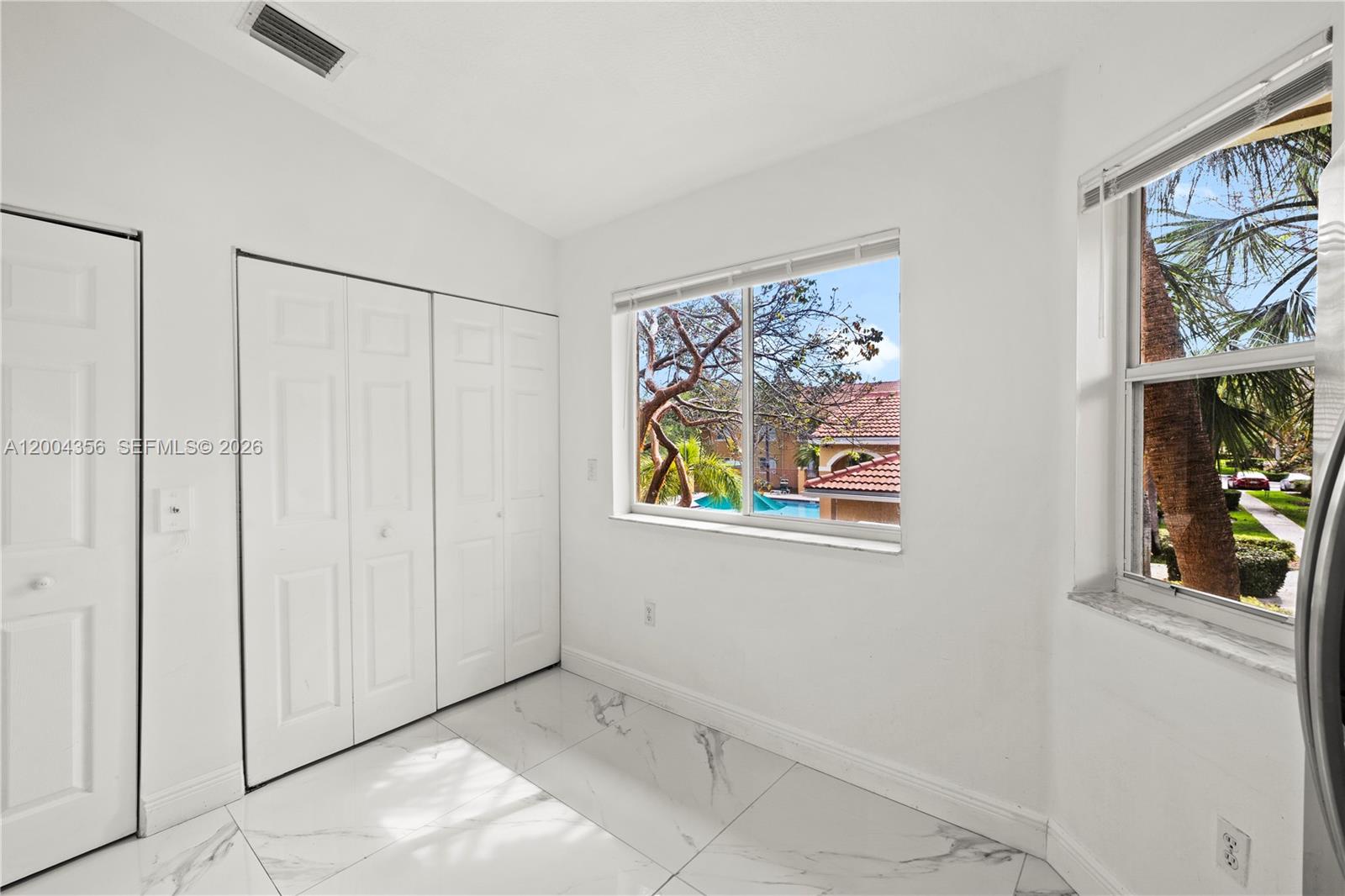 631 NW 79th Ter #204, Pembroke Pines FL 33024