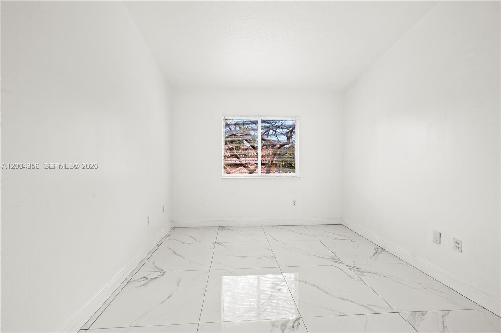 631 NW 79th Ter #204, Pembroke Pines FL 33024