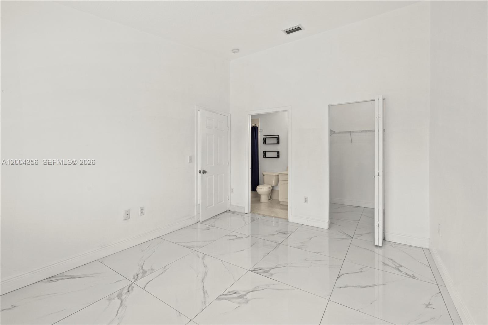 631 NW 79th Ter #204, Pembroke Pines FL 33024