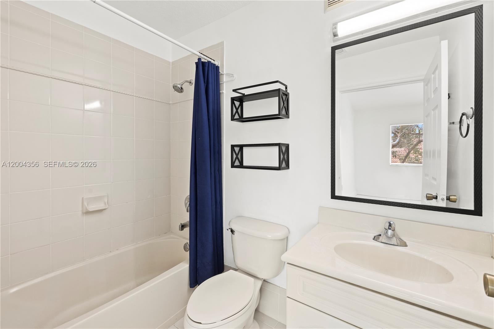 631 NW 79th Ter #204, Pembroke Pines FL 33024