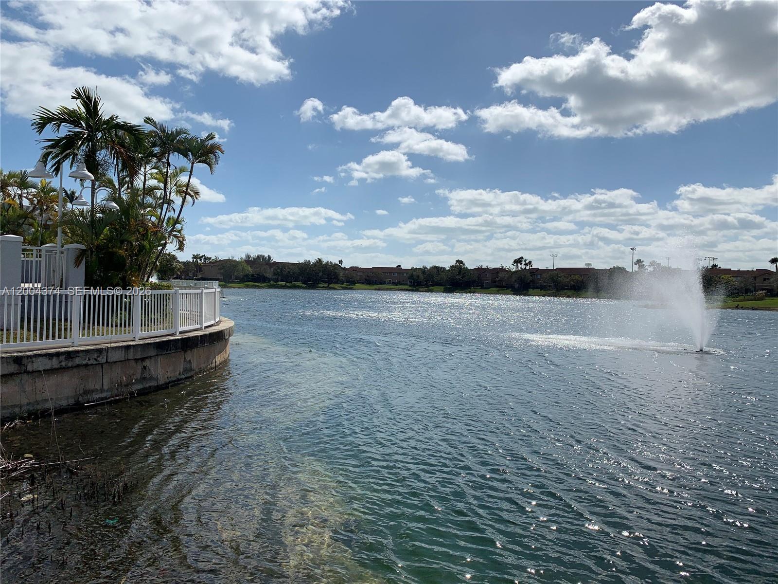 8660 SW 212th St #305, Cutler Bay FL 33189