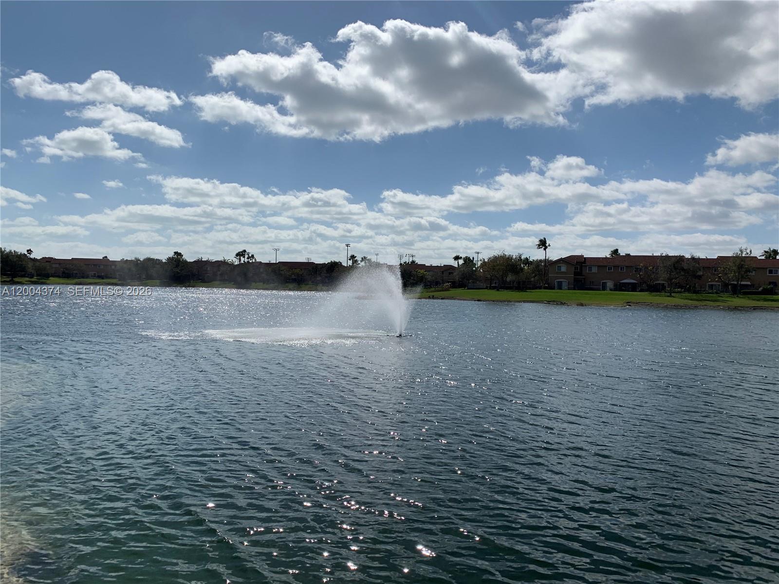 8660 SW 212th St #305, Cutler Bay FL 33189