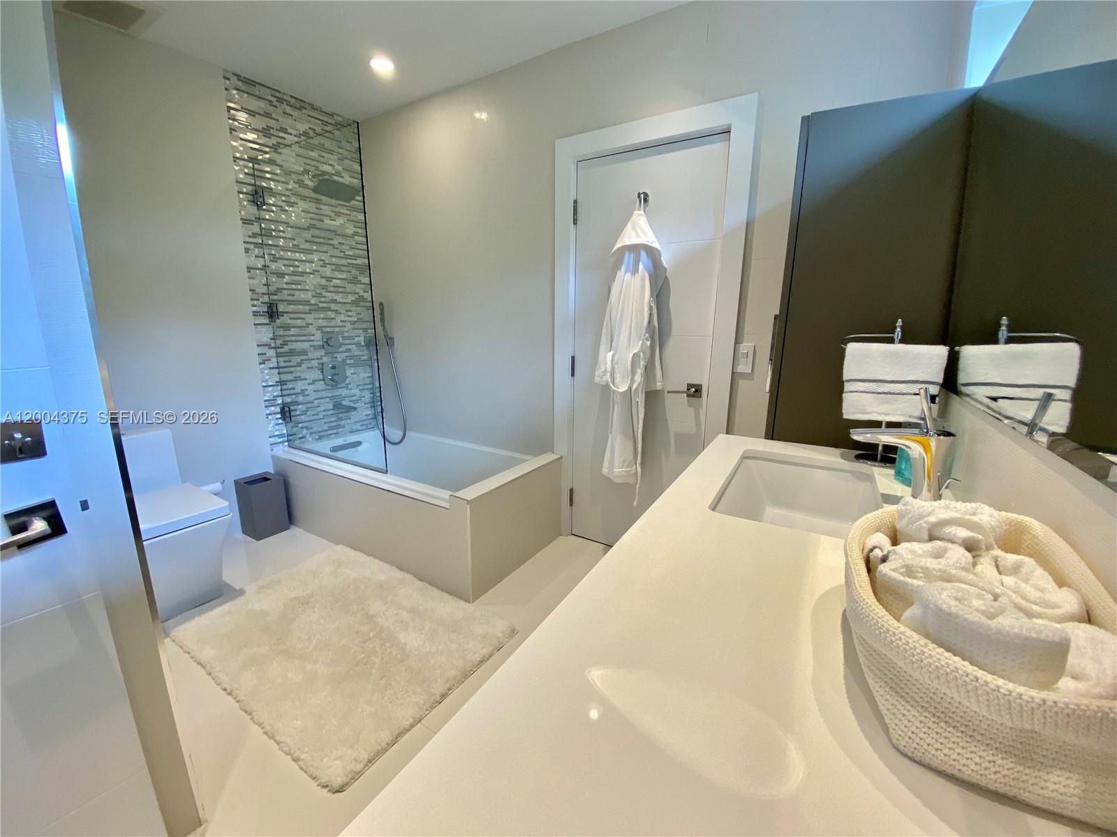 265 N Shore Dr, Miami Beach FL 33141