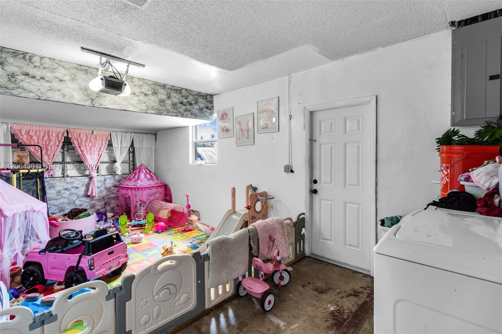2321 NW 47th Ave, Lauderhill FL 33313