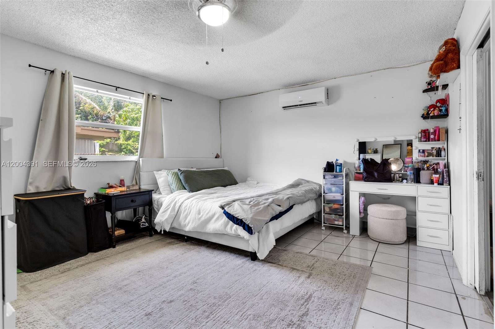 2321 NW 47th Ave, Lauderhill FL 33313