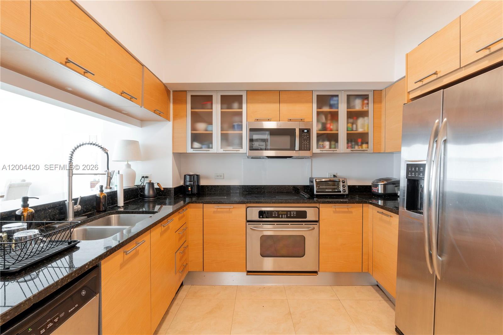 31 SE 5th St #4121, Miami FL 33131