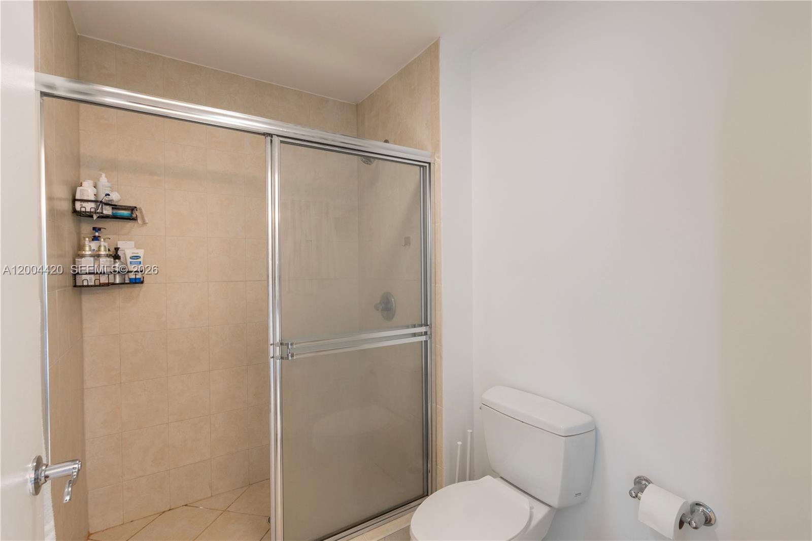 31 SE 5th St #4121, Miami FL 33131