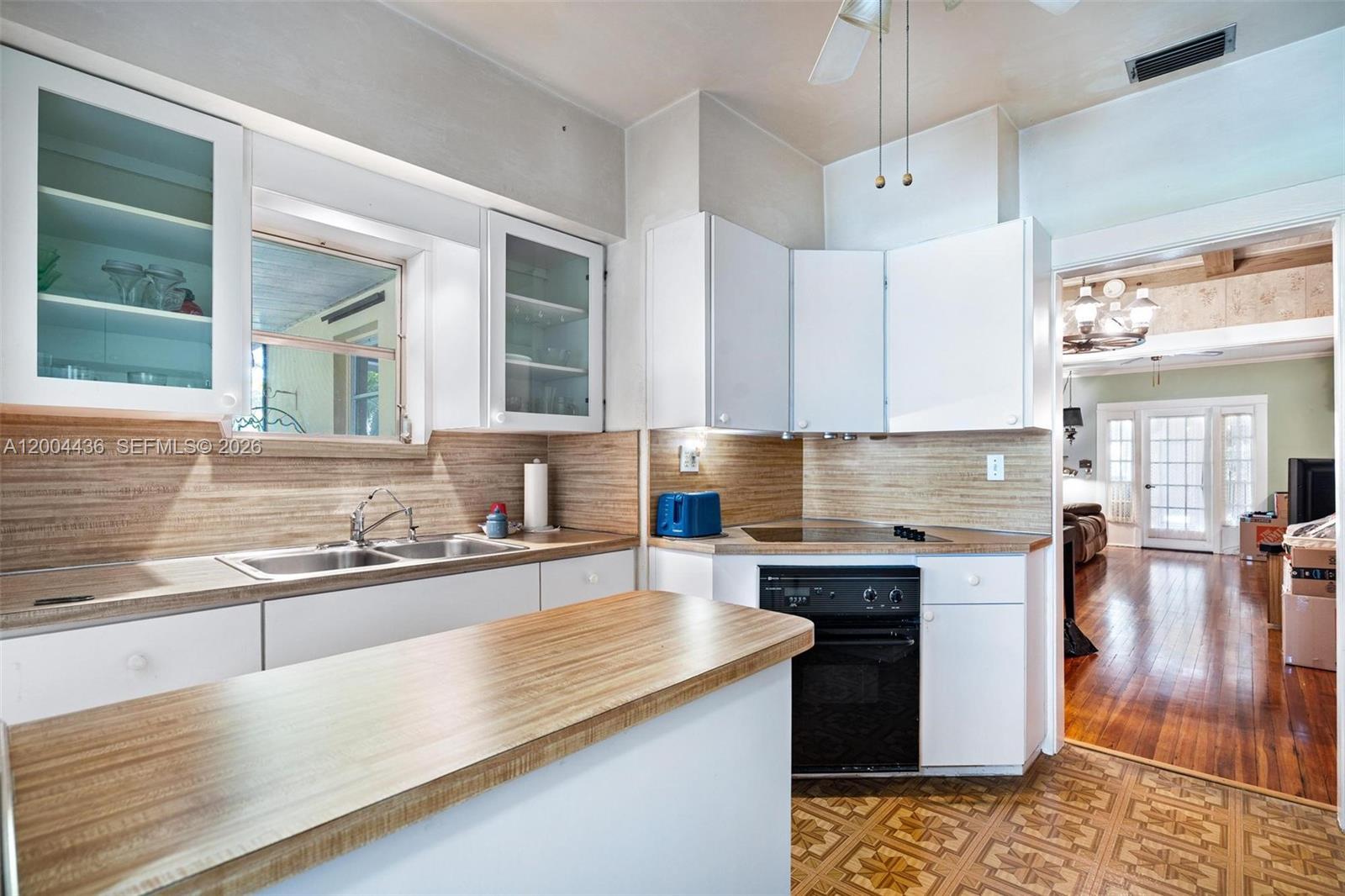 57 N Melrose Dr, Miami Springs FL 33166