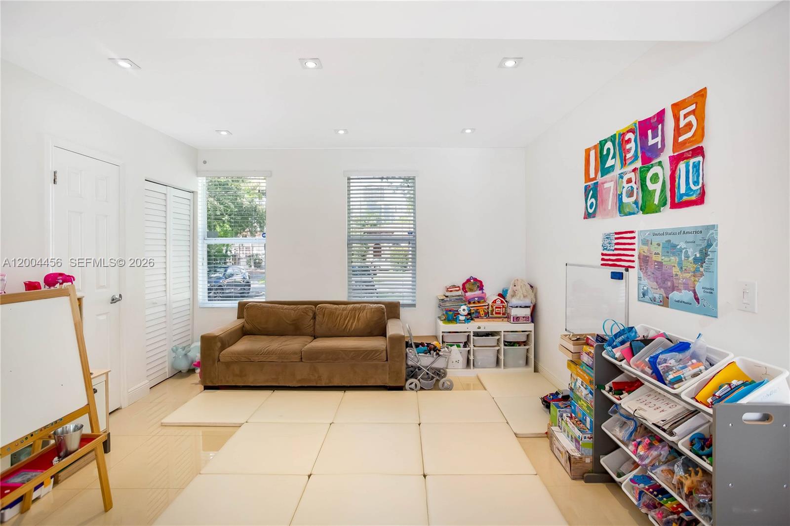 152 SW 20th Rd, Miami FL 33129