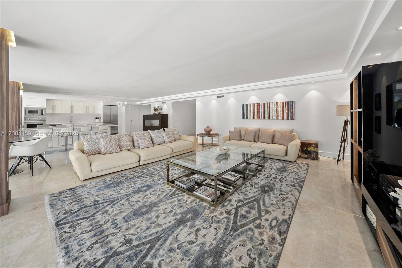 600 Grapetree Dr #3BS, Key Biscayne FL 33149
