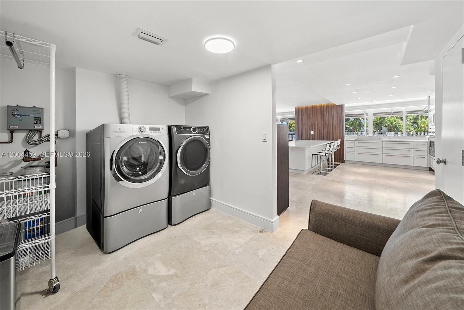 600 Grapetree Dr #3BS, Key Biscayne FL 33149
