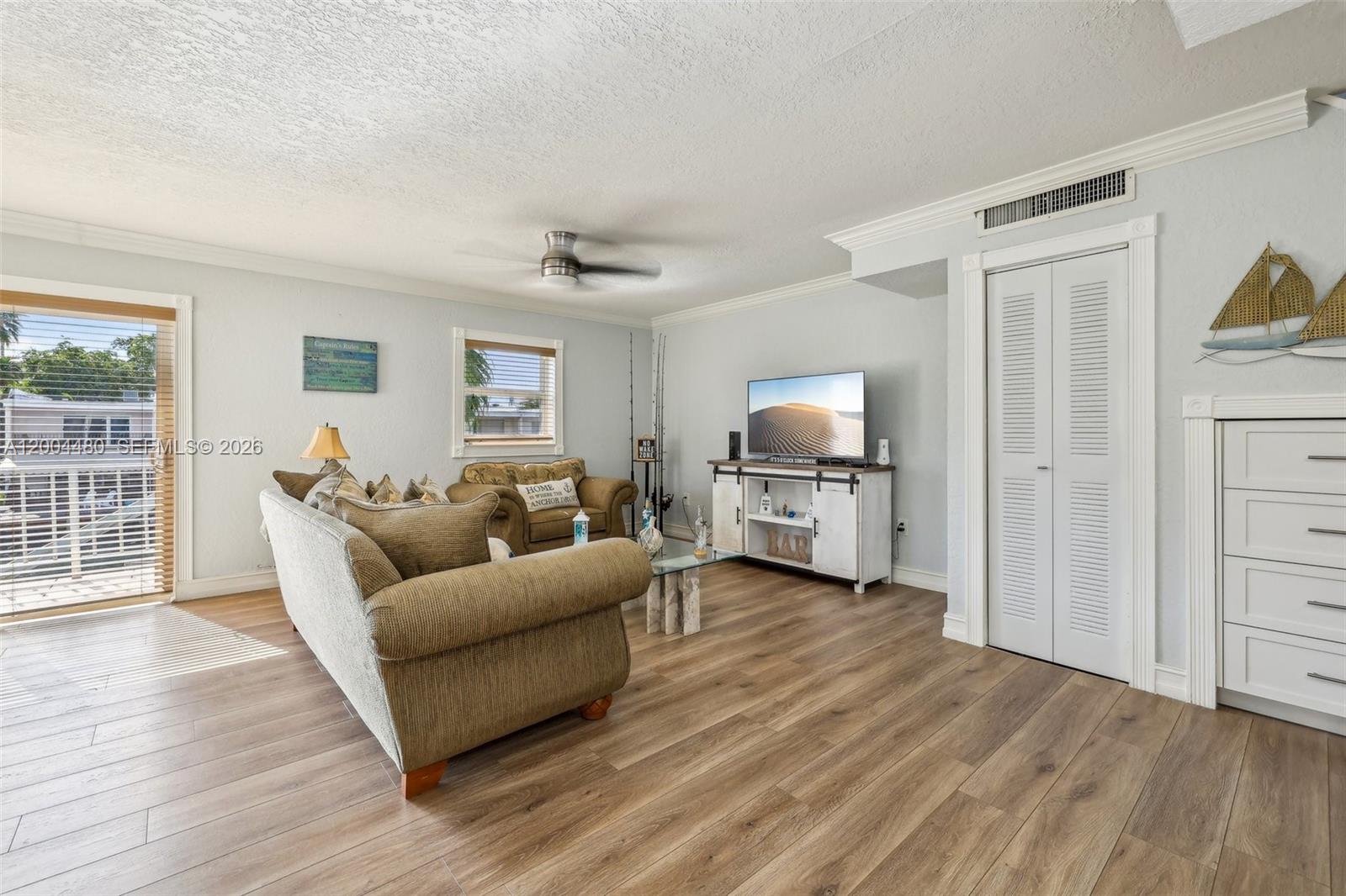 3862 NE 171st St #E, North Miami Beach FL 33160