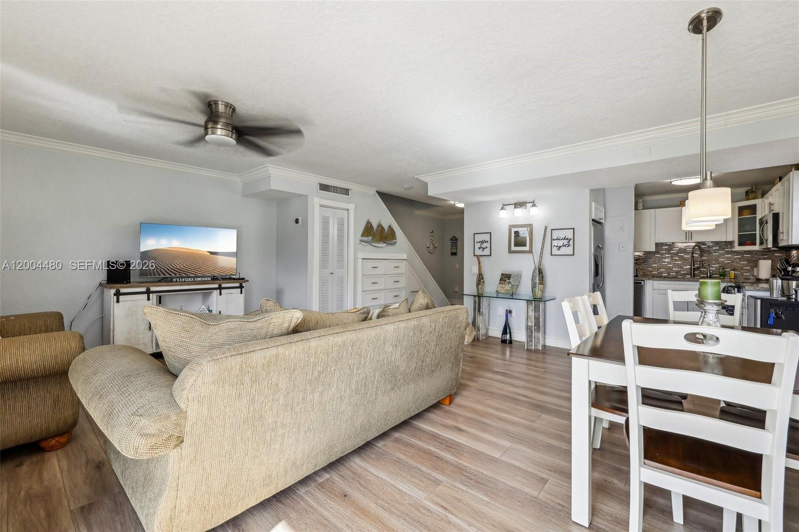 3862 NE 171st St #E, North Miami Beach FL 33160