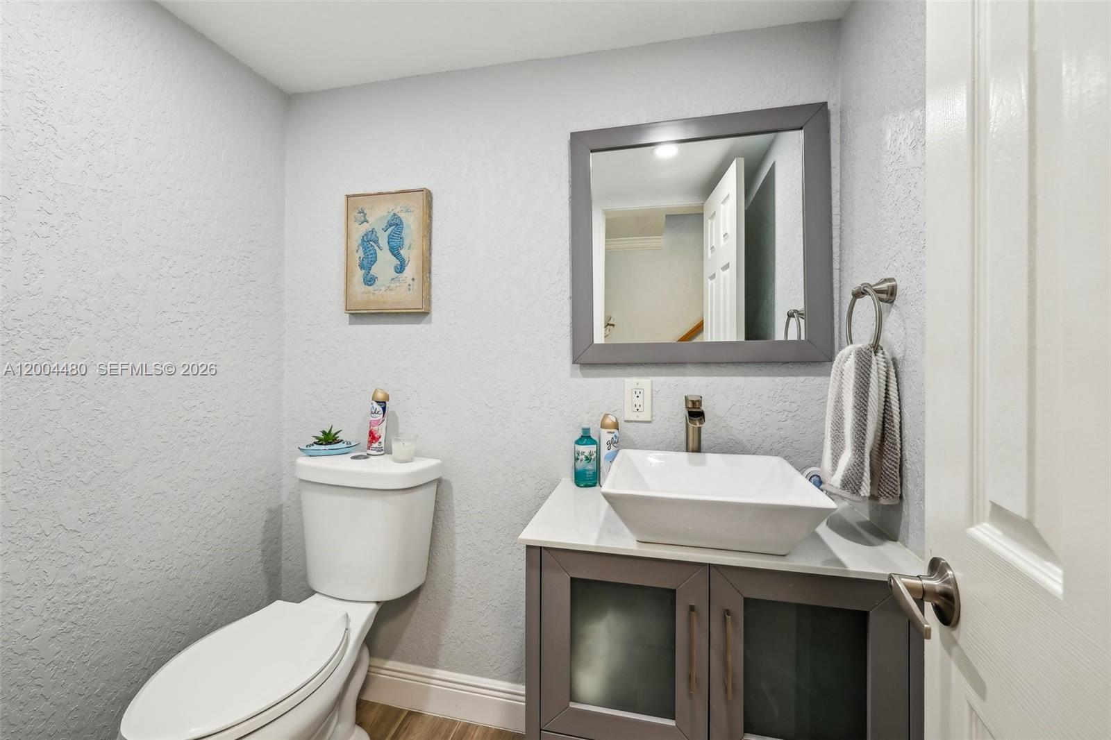 3862 NE 171st St #E, North Miami Beach FL 33160