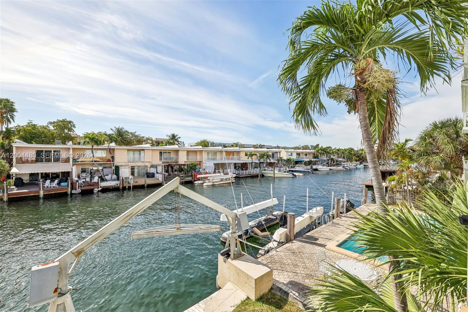 3862 NE 171st St #E, North Miami Beach FL 33160