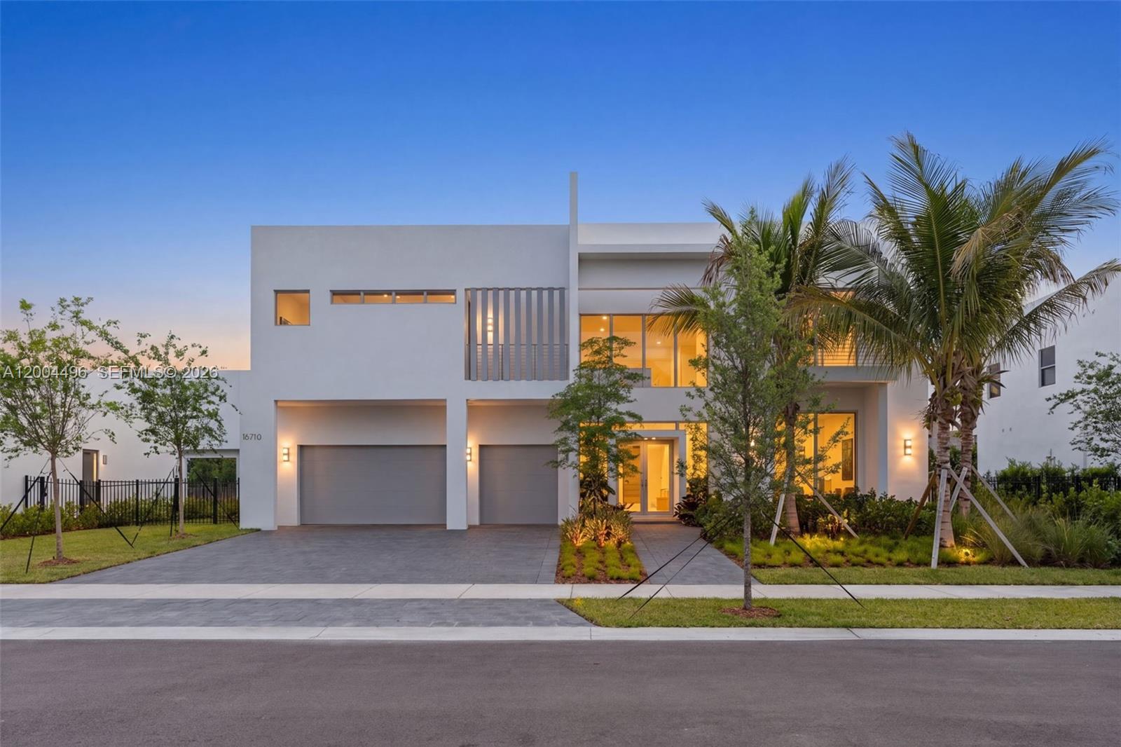 16710 Botaniko Dr N, Weston FL 33326