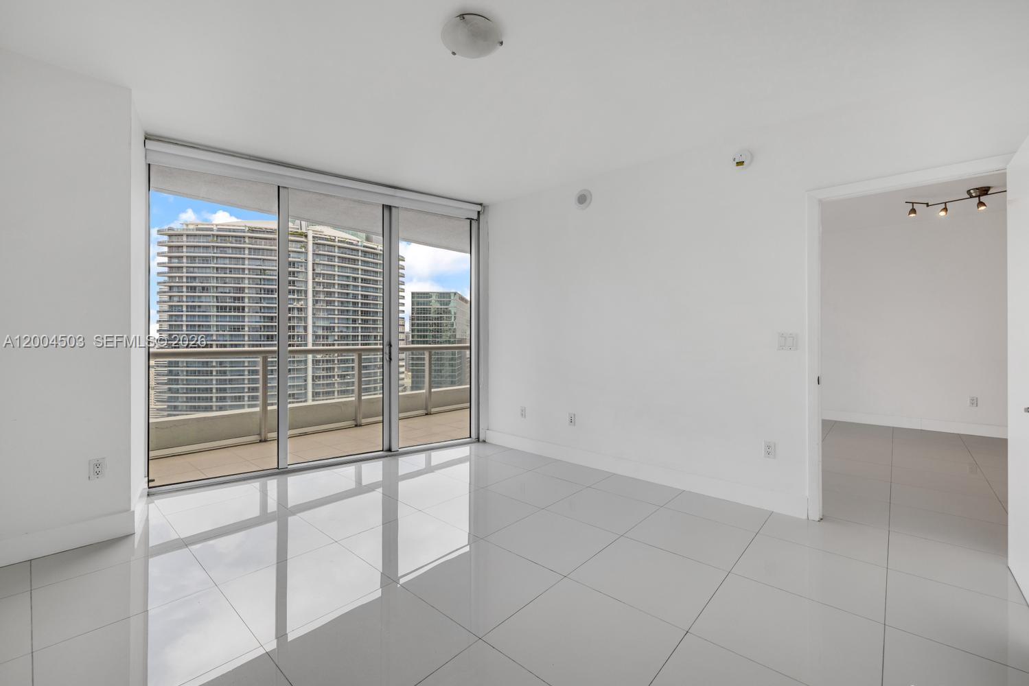 465 Brickell Ave #4206, Miami FL 33131