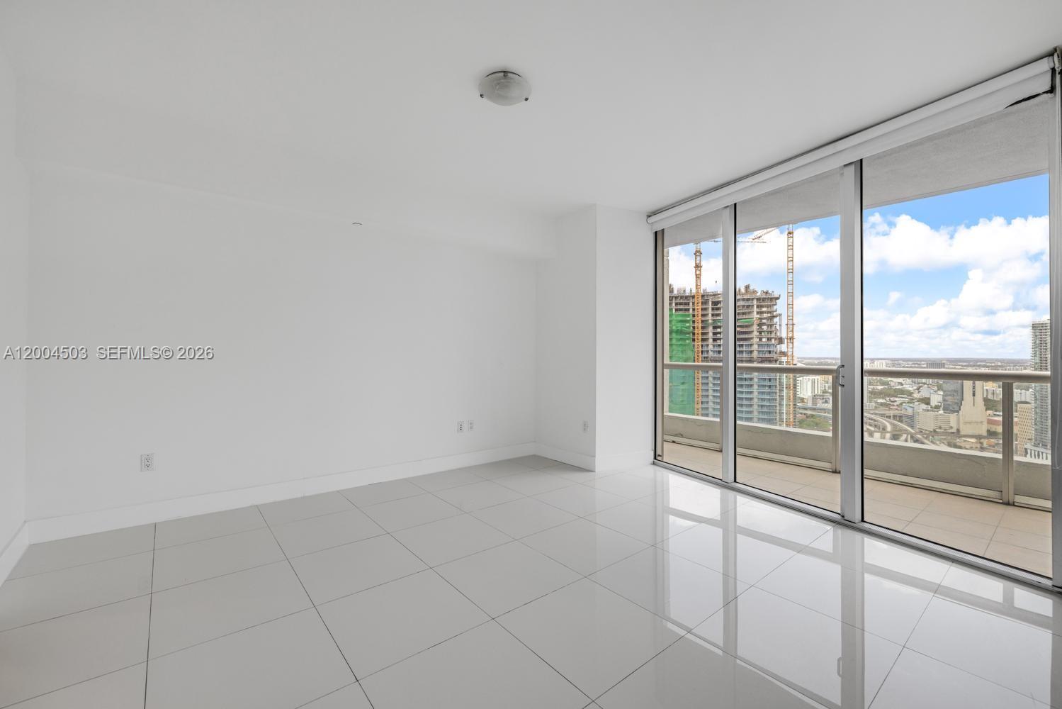 465 Brickell Ave #4206, Miami FL 33131