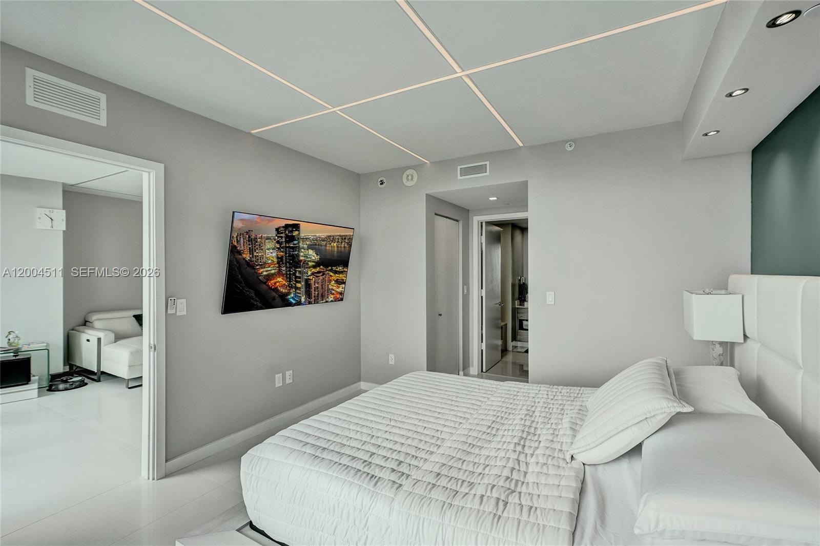 1300 S Miami Ave #4503, Miami FL 33130