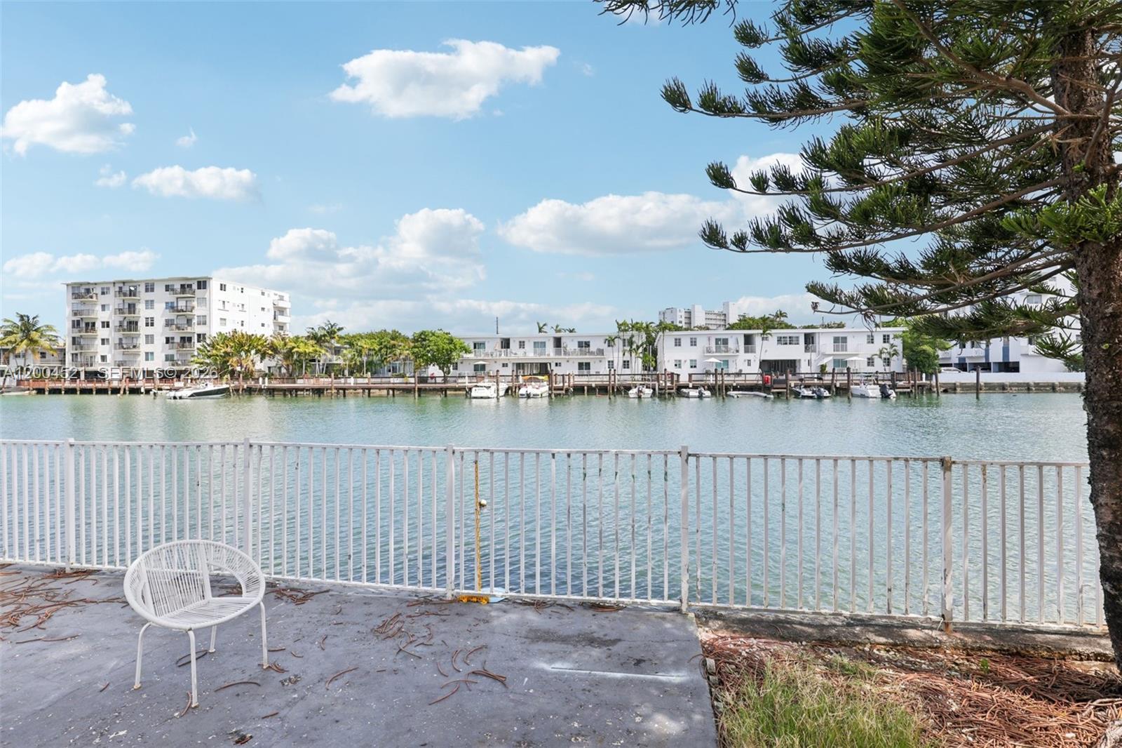7975 Crespi Blvd, Unit 2, Miami Beach FL 33141
