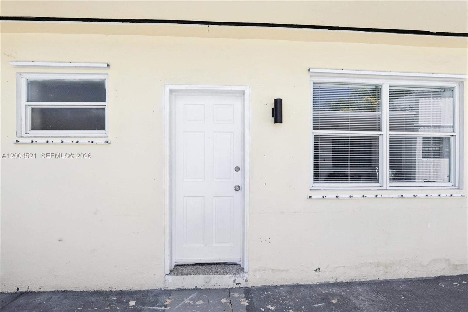 7975 Crespi Blvd, Unit 2, Miami Beach FL 33141