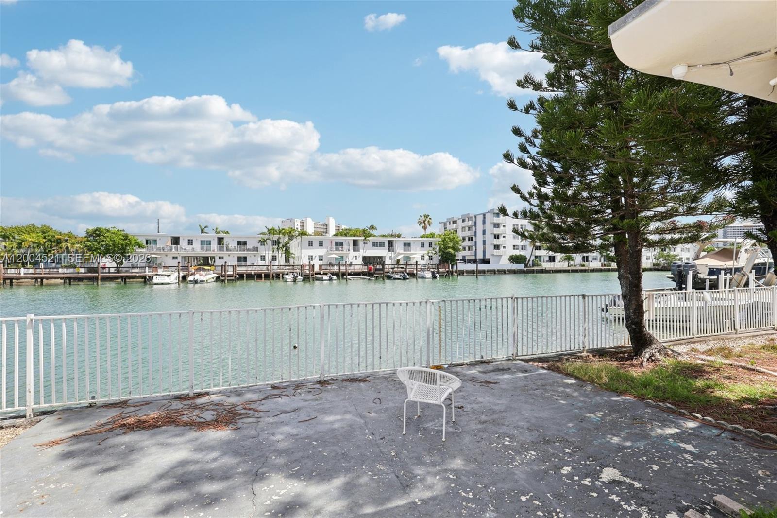 7975 Crespi Blvd, Unit 2, Miami Beach FL 33141