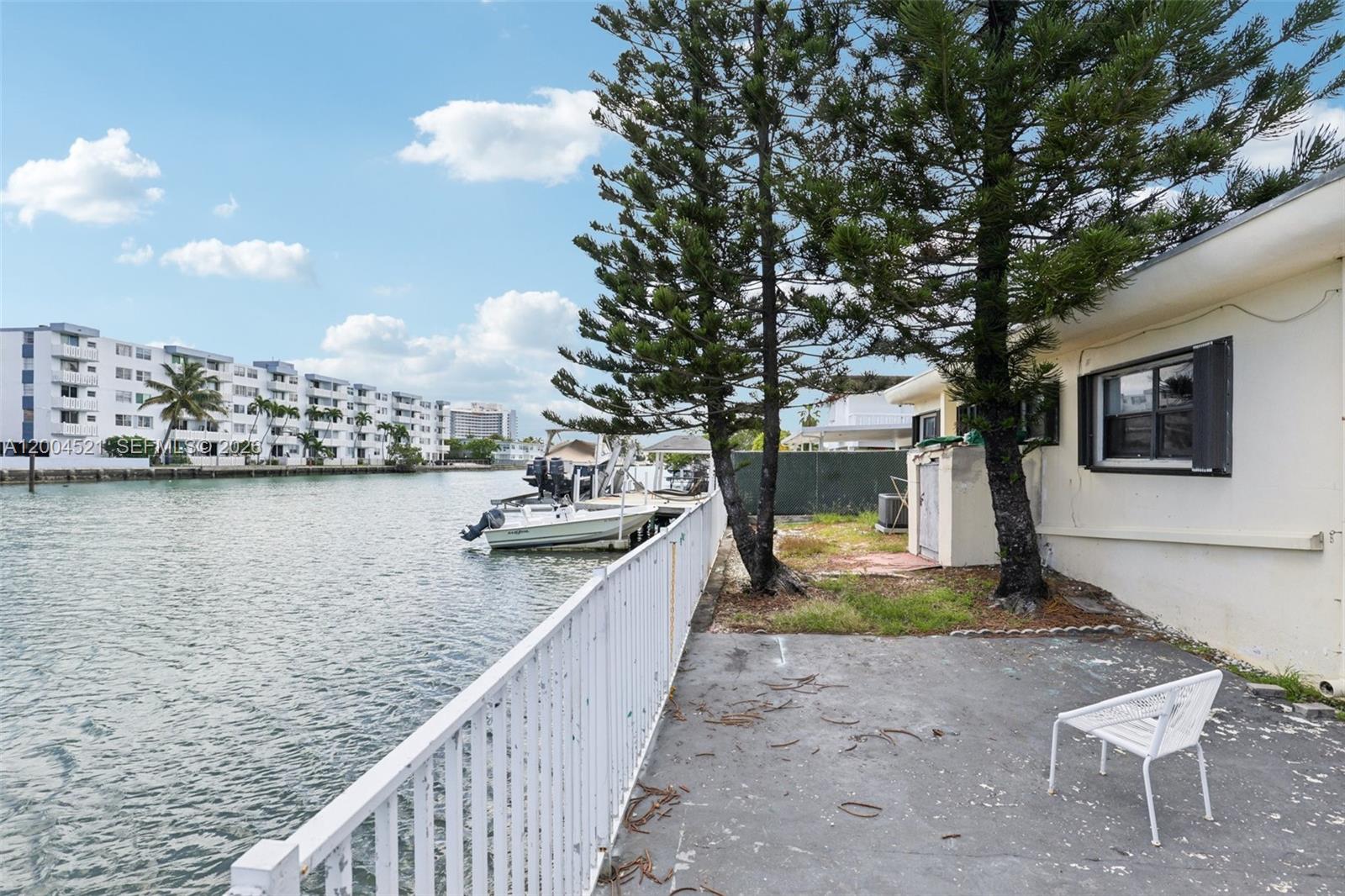 7975 Crespi Blvd, Unit 2, Miami Beach FL 33141