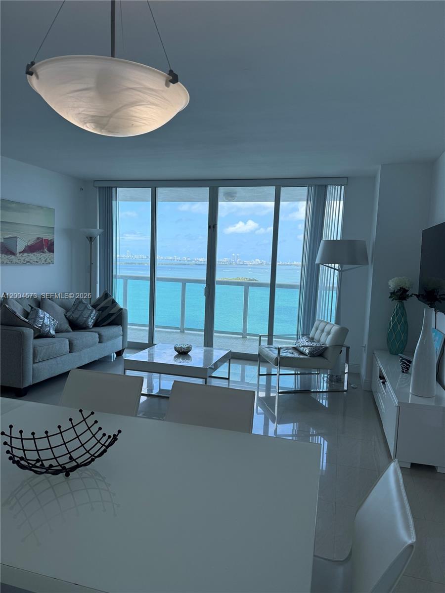 1800 N Bayshore Dr #2107, Miami FL 33132