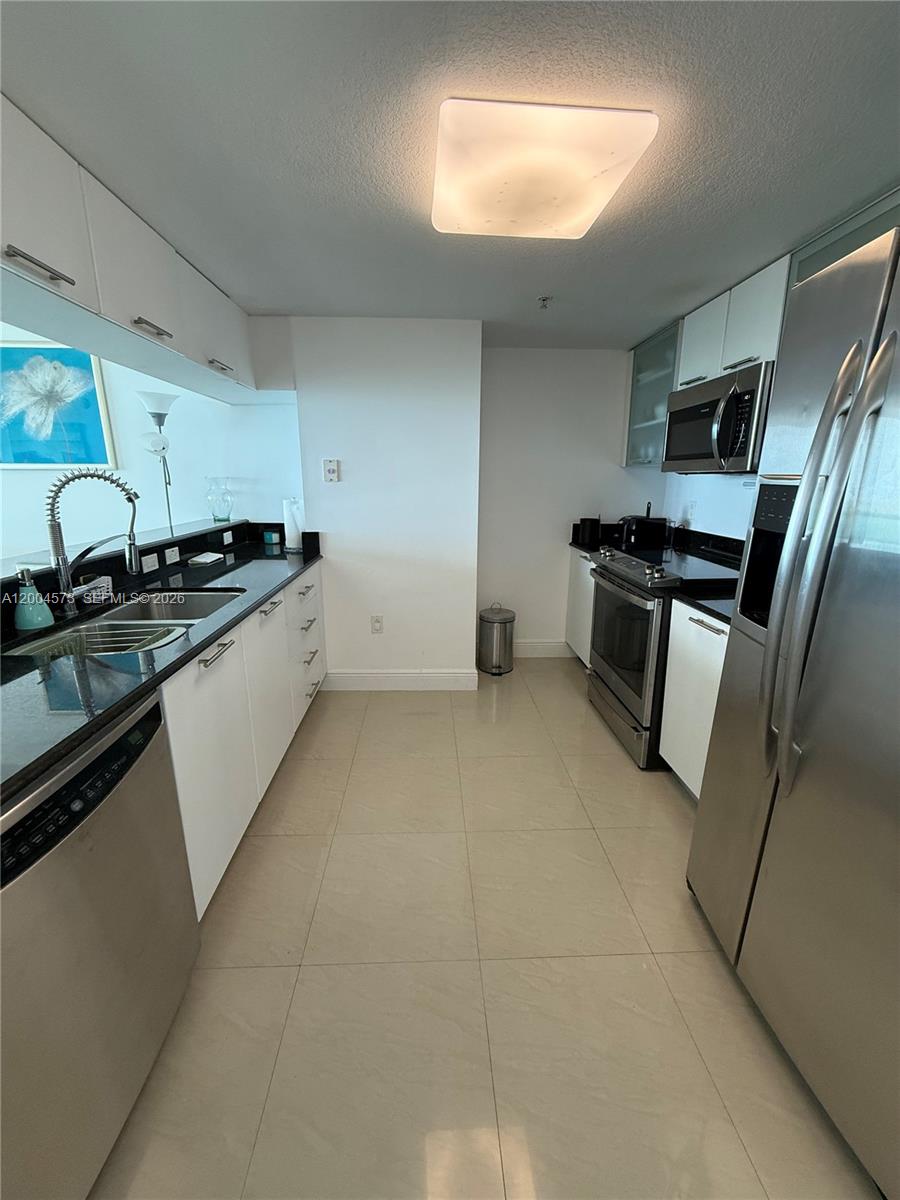 1800 N Bayshore Dr #2107, Miami FL 33132
