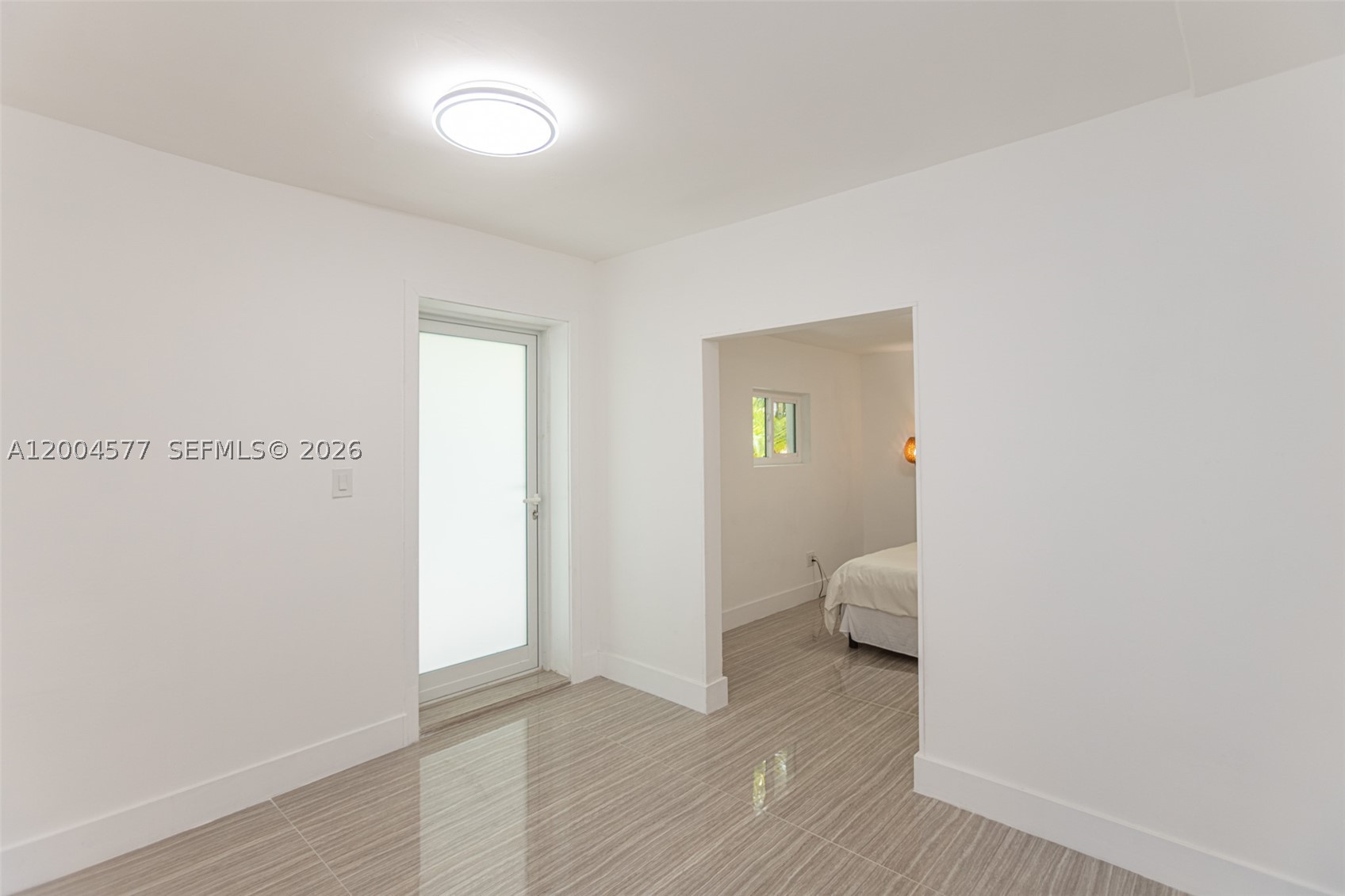 1690 Daytonia Rd, Miami Beach FL 33141