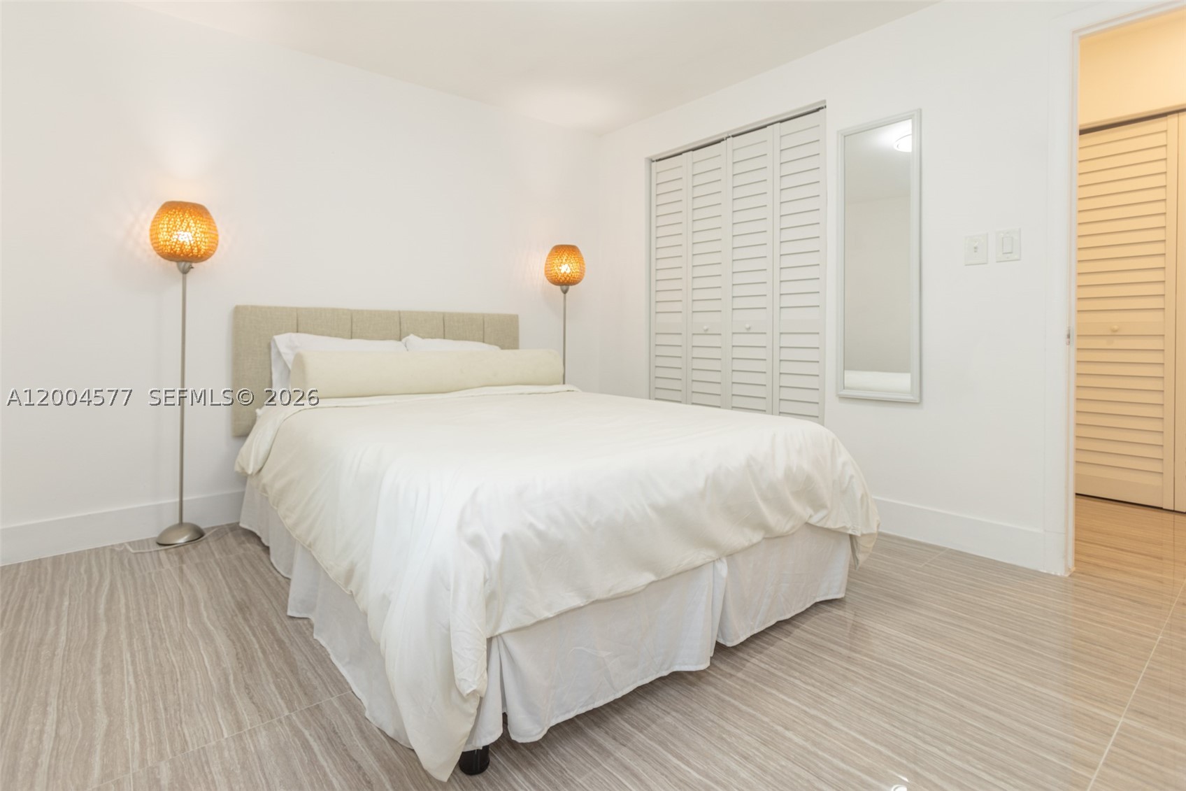 1690 Daytonia Rd, Miami Beach FL 33141