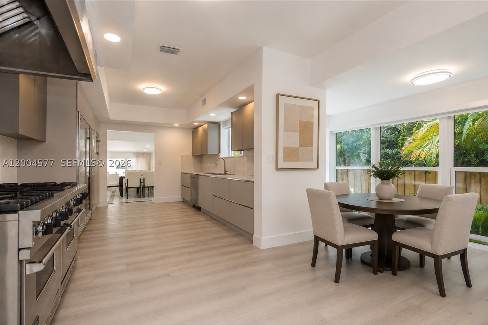 1690 Daytonia Rd, Miami Beach FL 33141