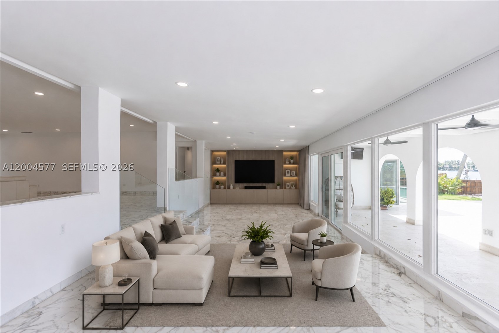 1690 Daytonia Rd, Miami Beach FL 33141