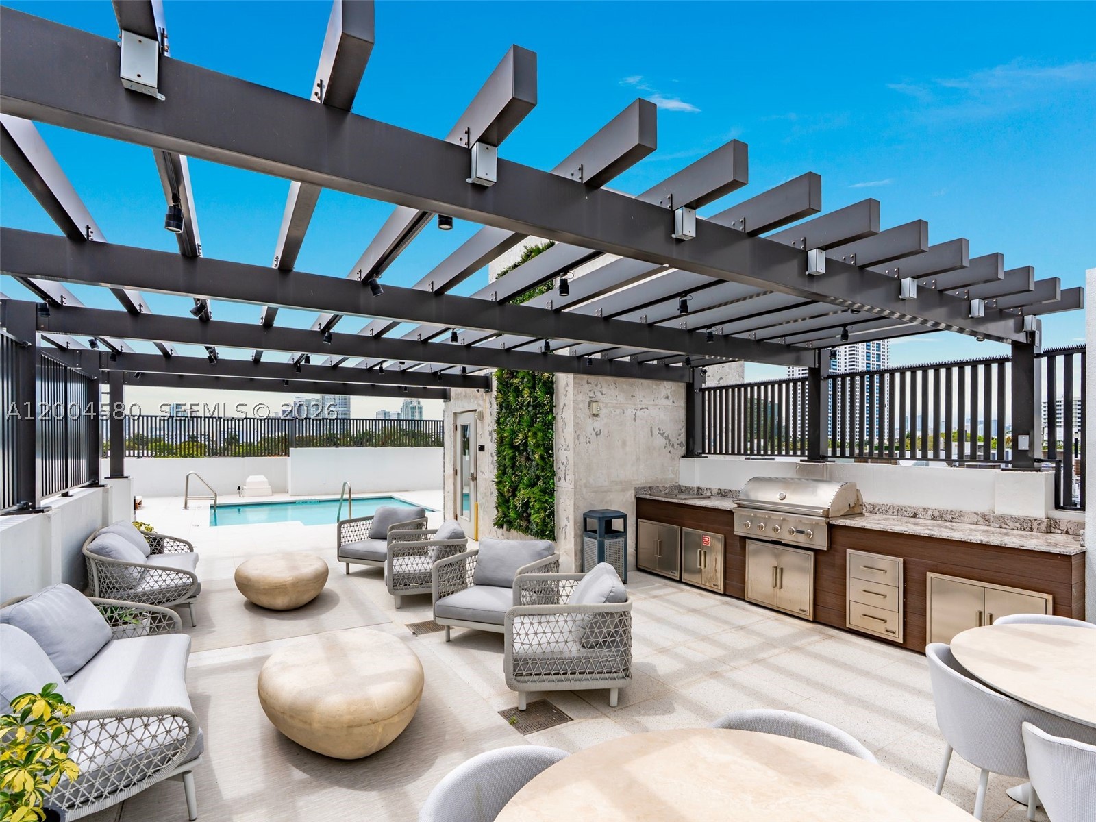 1030 15th St #321, Miami Beach FL 33139