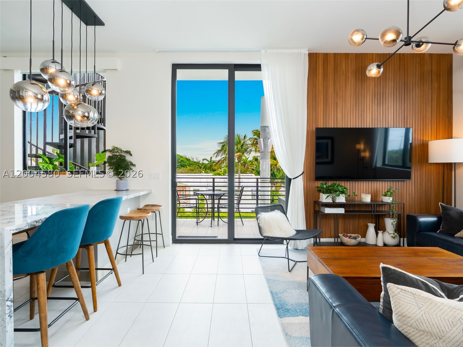 1030 15th St #321, Miami Beach FL 33139