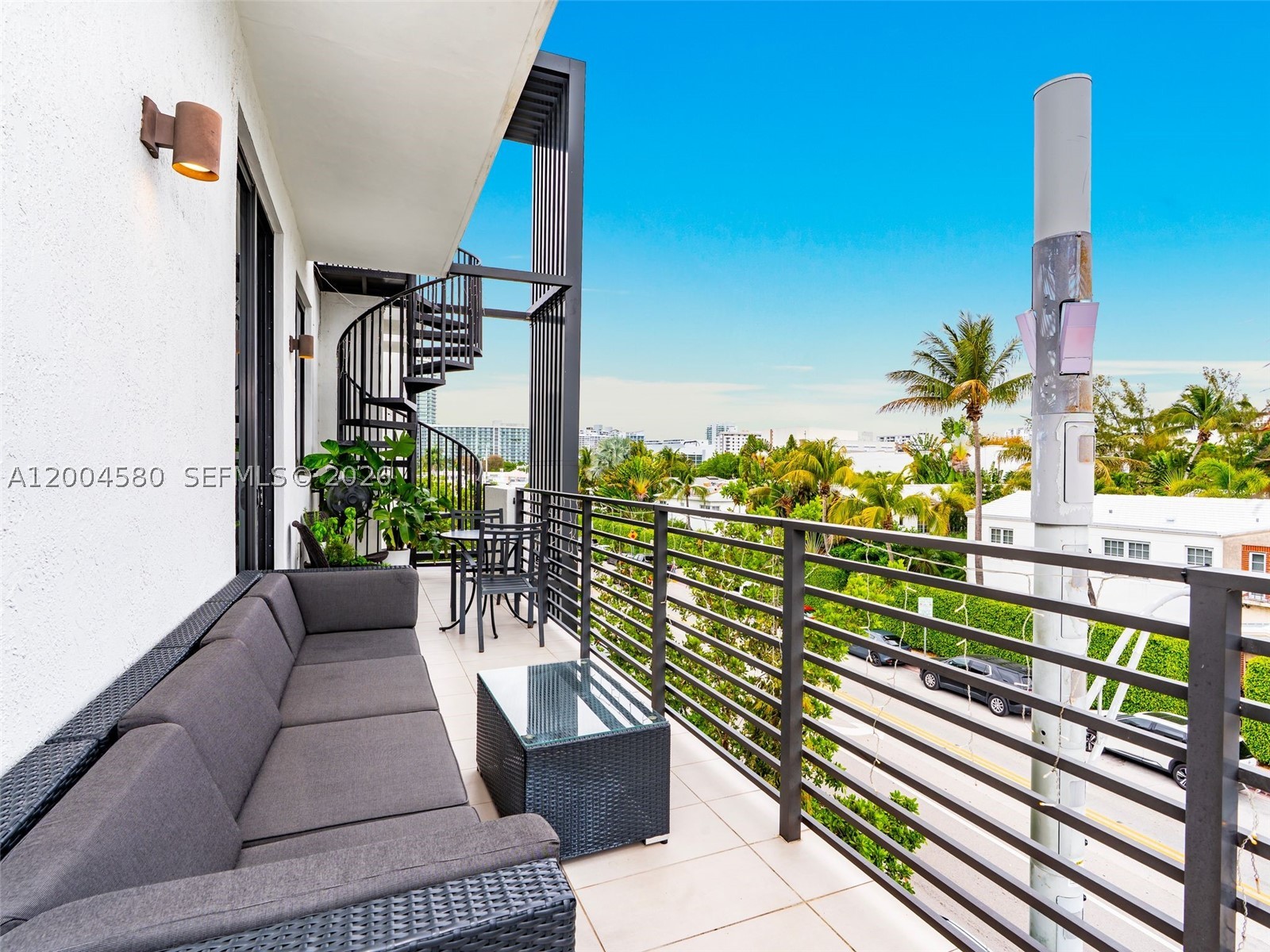 1030 15th St #321, Miami Beach FL 33139