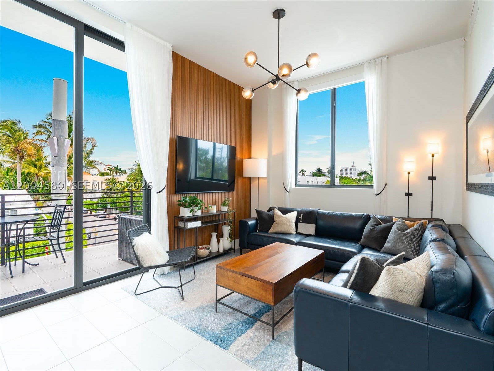 1030 15th St #321, Miami Beach FL 33139