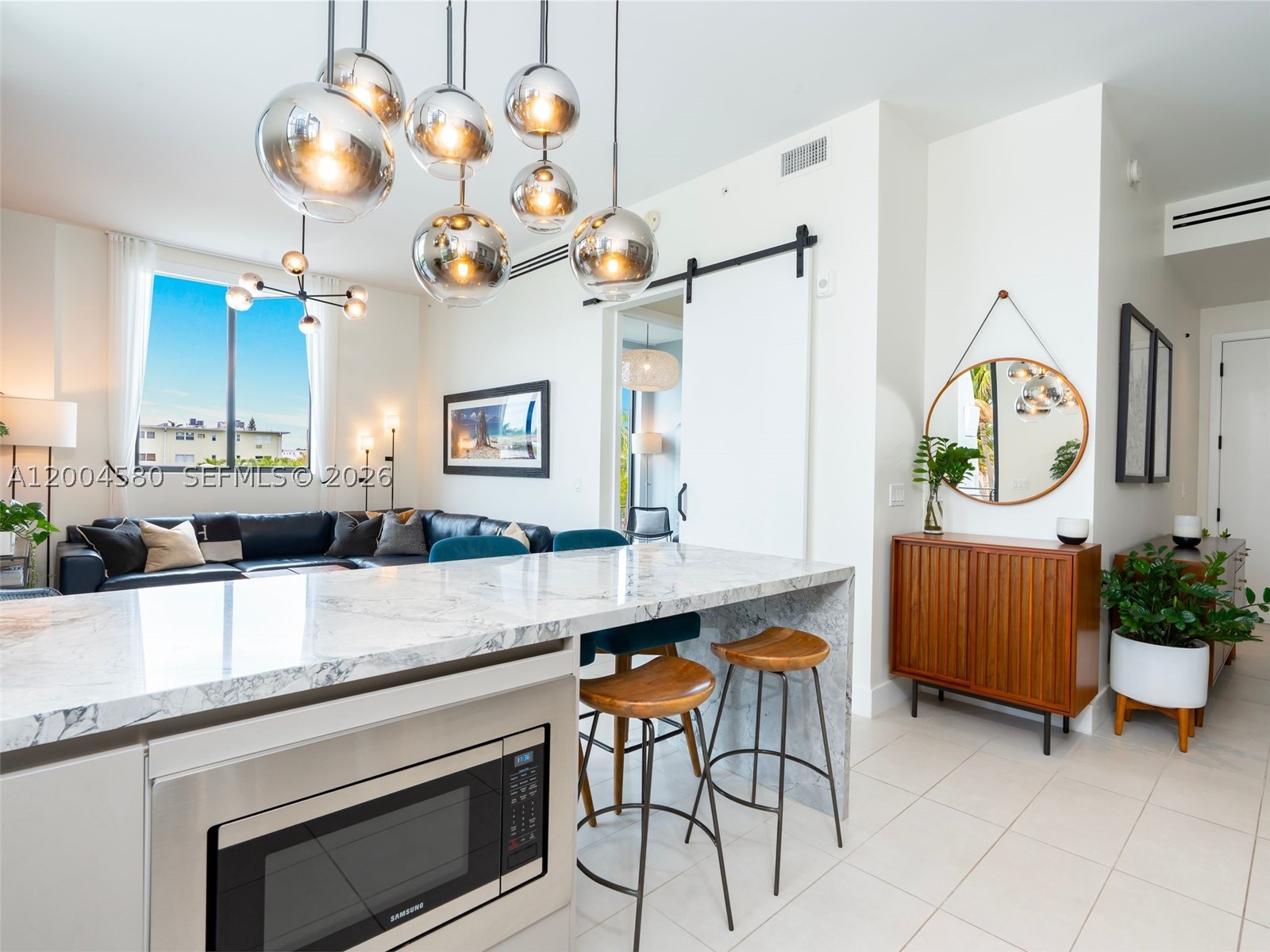 1030 15th St #321, Miami Beach FL 33139