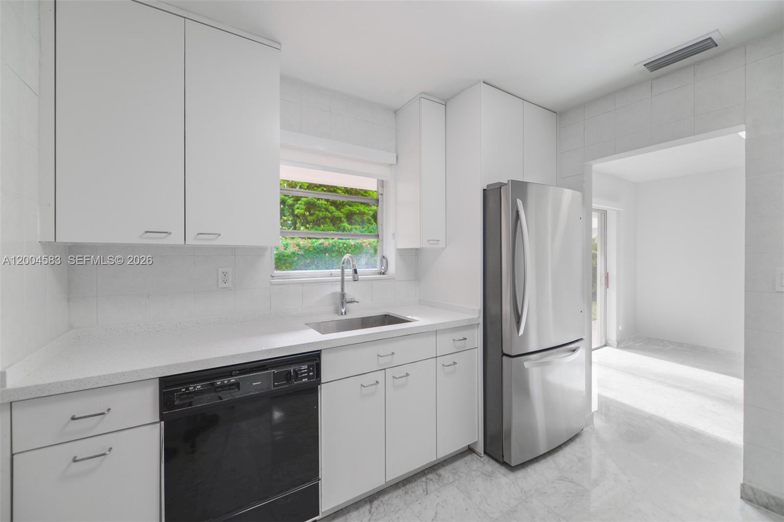 1101 Capri St, Coral Gables FL 33134
