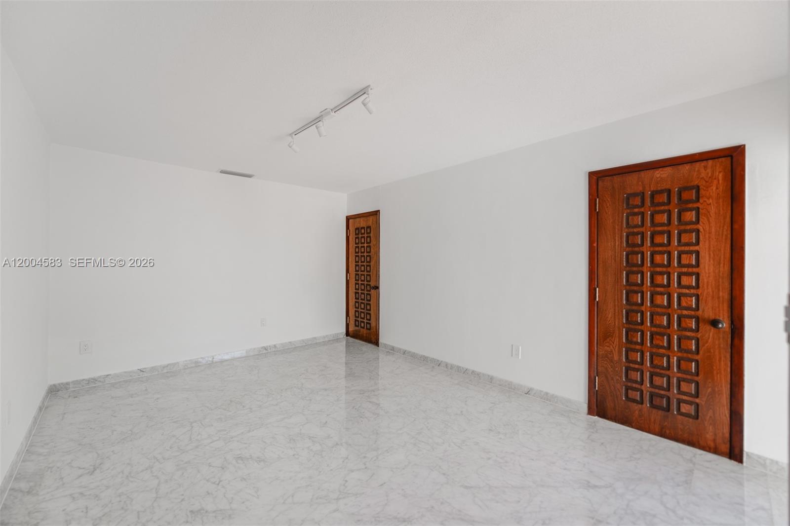 1101 Capri St, Coral Gables FL 33134