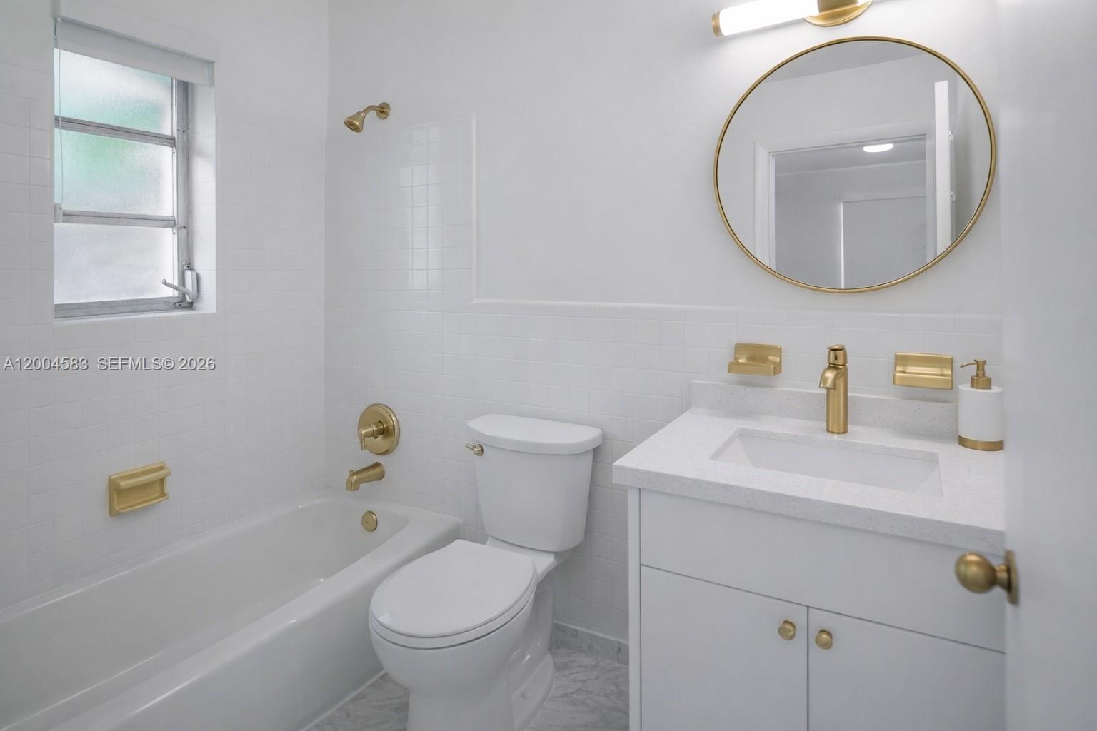 1101 Capri St, Coral Gables FL 33134