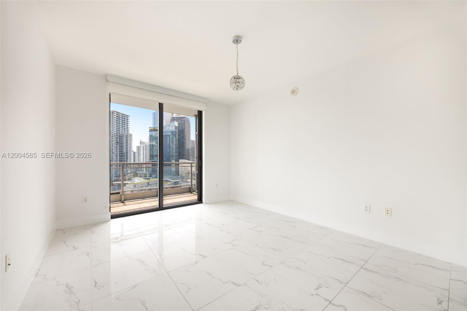 90 SW 3rd St #2602, Miami FL 33130