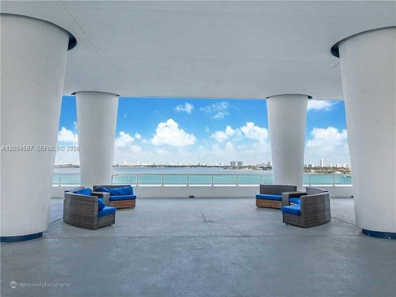 1800 N Bayshore Dr #609, Miami FL 33132