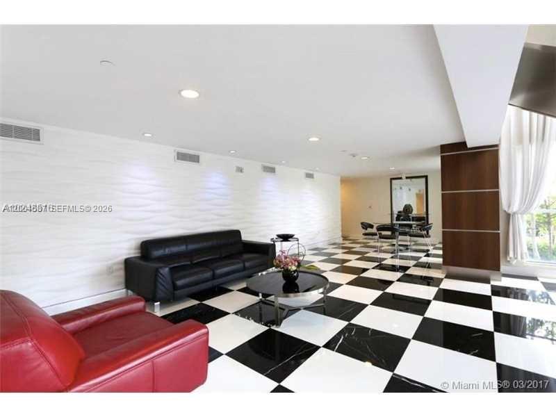 1800 N Bayshore Dr #609, Miami FL 33132