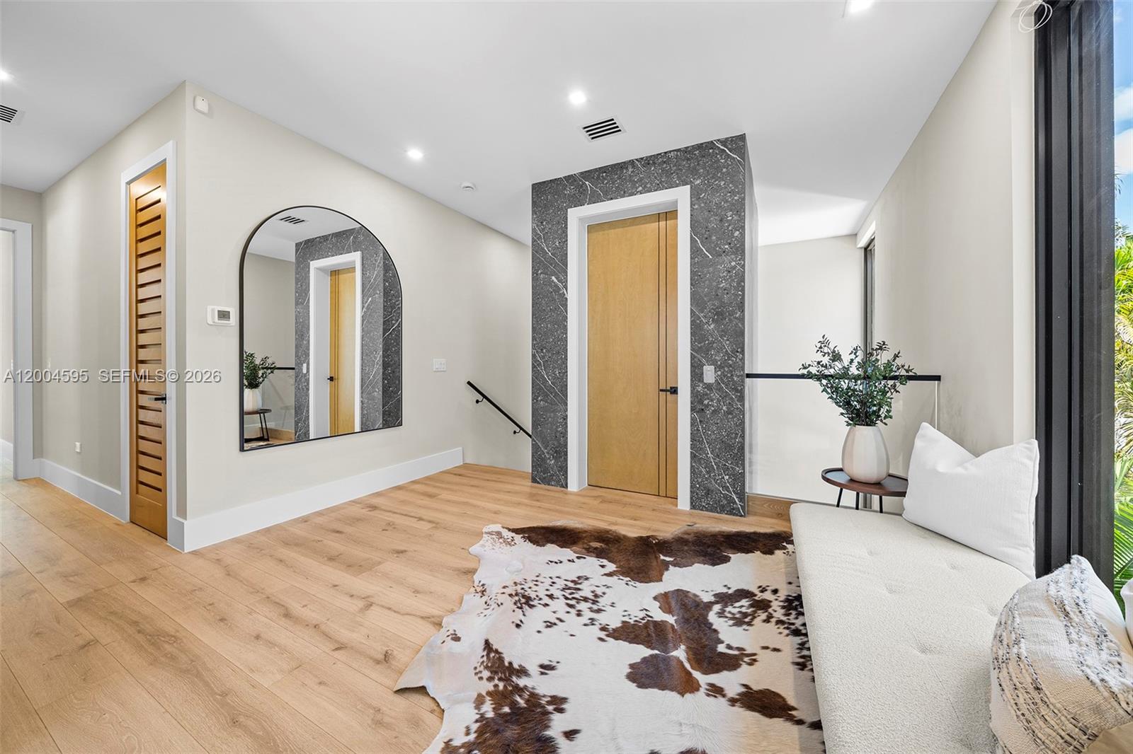 2521 Lincoln Ave, Miami FL 33133