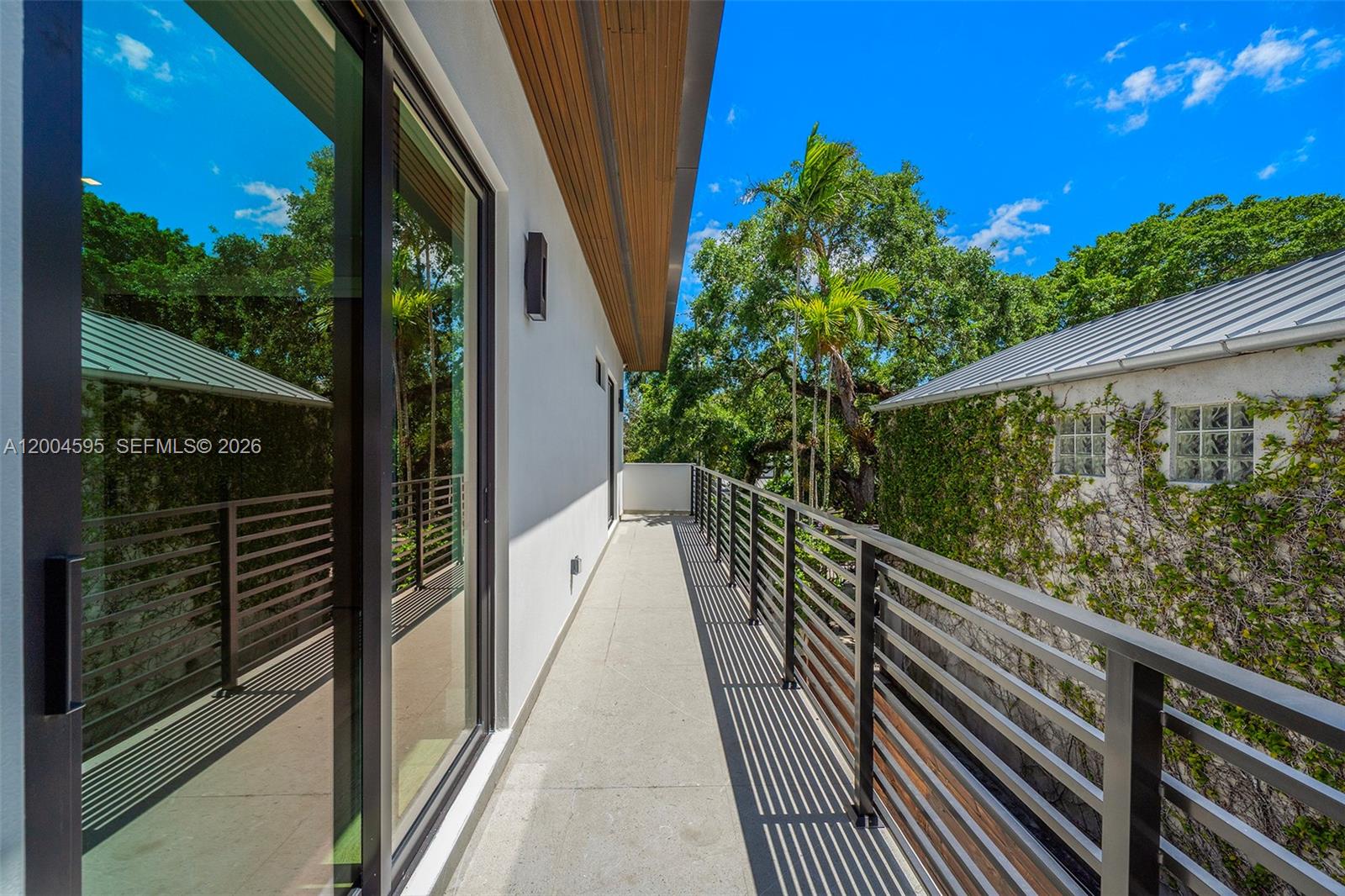2521 Lincoln Ave, Miami FL 33133