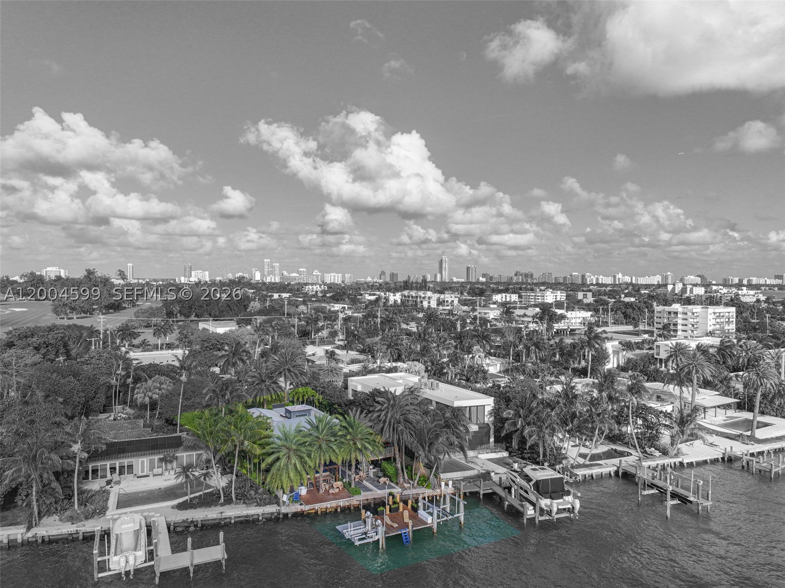 2440 N Shore Ter, Miami Beach FL 33141
