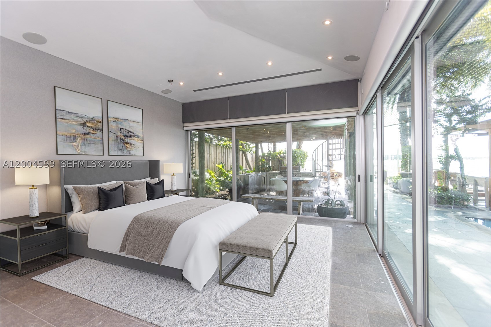 2440 N Shore Ter, Miami Beach FL 33141