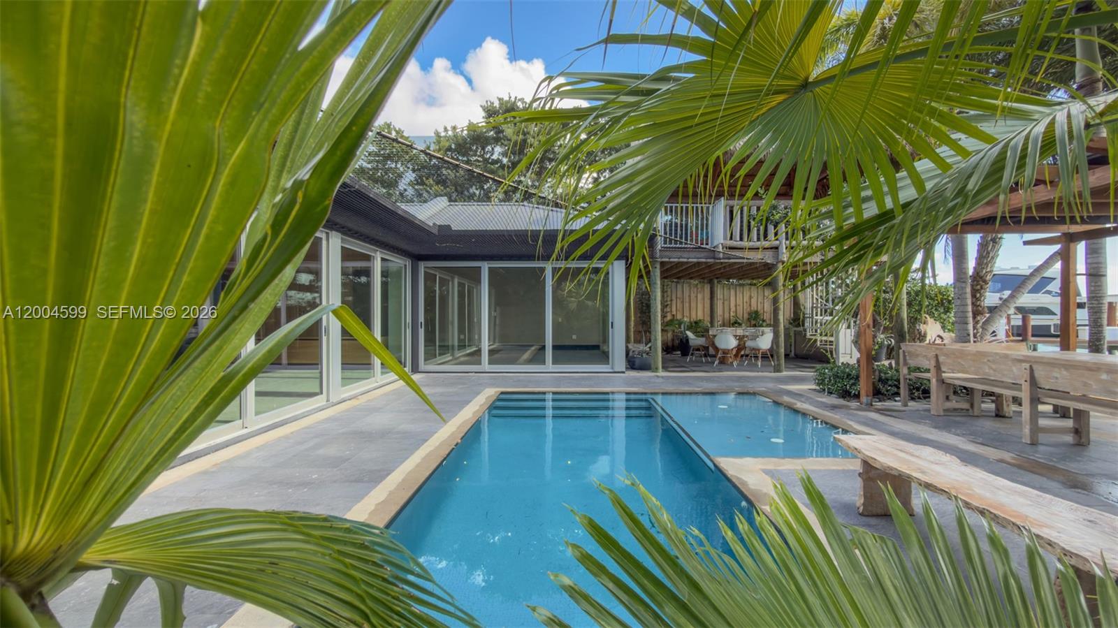 2440 N Shore Ter, Miami Beach FL 33141